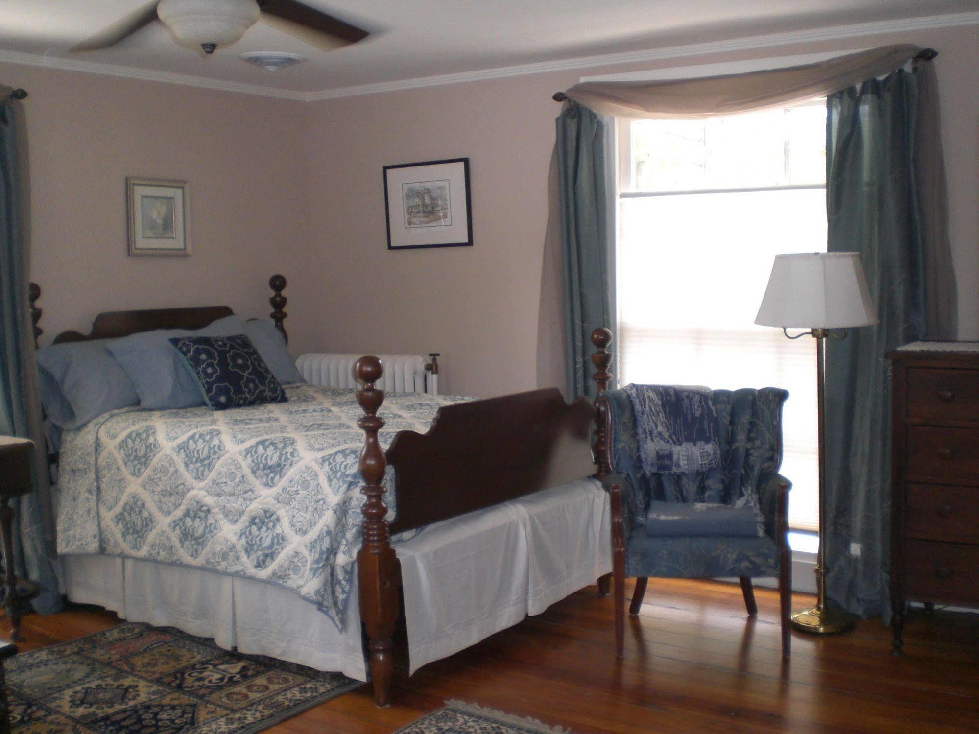 Boxley Place Inn Louisa Экстерьер фото
